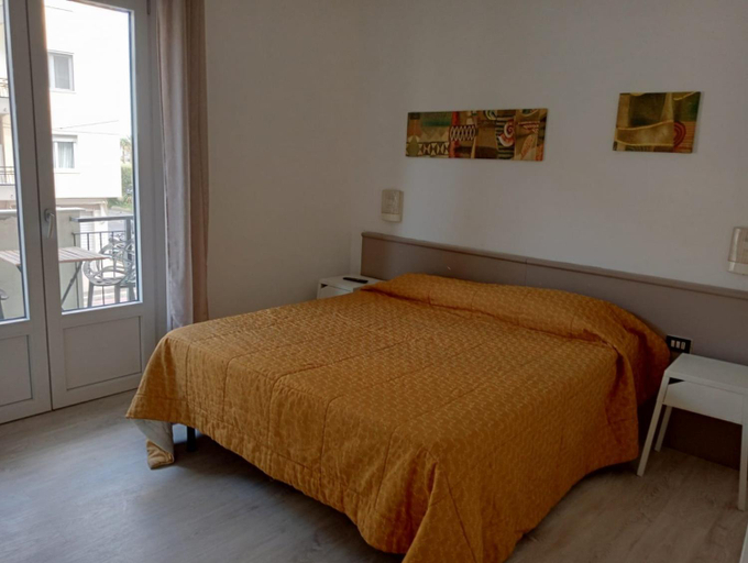 Bedroom 4, Hotel Europa, Imperia