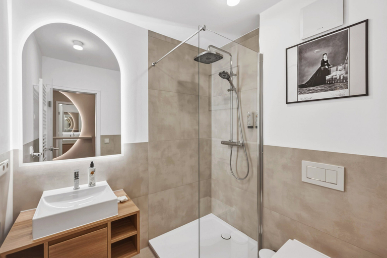 Bathroom 2, Schweizerhaus Bad Kissingen, Bad Kissingen