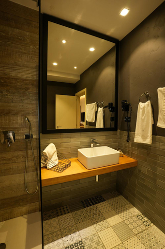 Bathroom 2, Oreo Apart Hotel, Navodari
