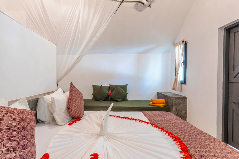 Bedroom 4, Fun Beach Hotel, Kusini