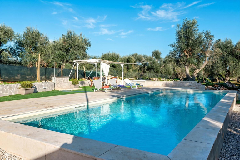 Sport & Beauty 5, Trullo Delle Ginestre Private Pool - Happy Rentals, Brindisi