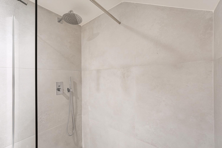 Bathroom 2, Guestready - Silk Factory Studios and Apartments, Porto