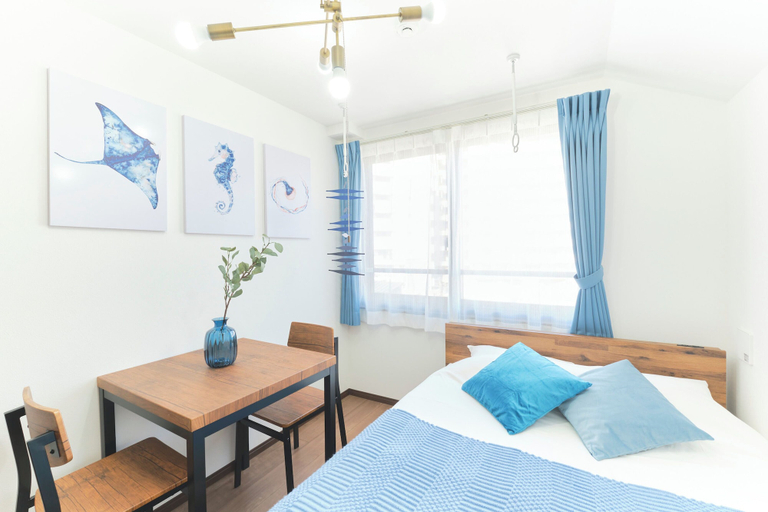 Room 4, Fuente Nishi Sugamo by Tranova 2, Kita