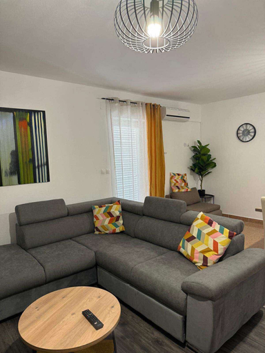 Living area 5, Apartments Leona, Rogoznica