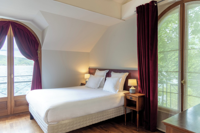 Bedroom 3, Palace de Menthon, Haute-Savoie