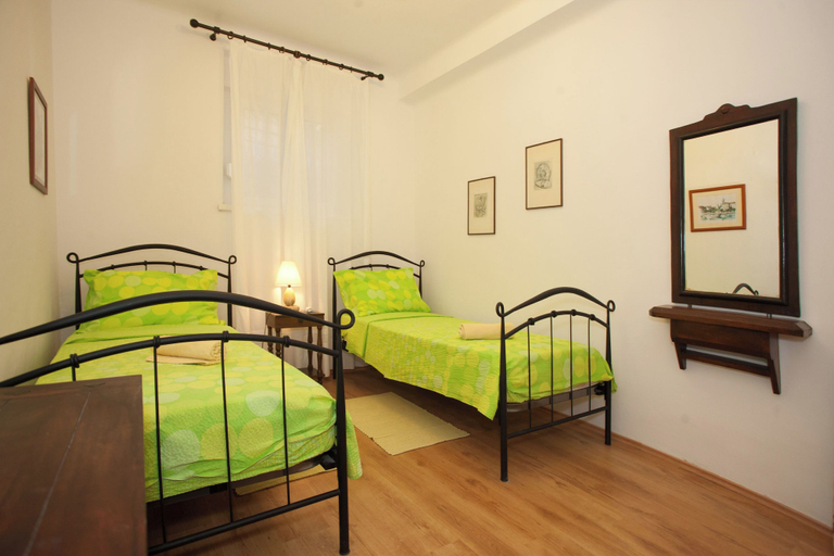 Others 2, Apartment Zdrav, Split