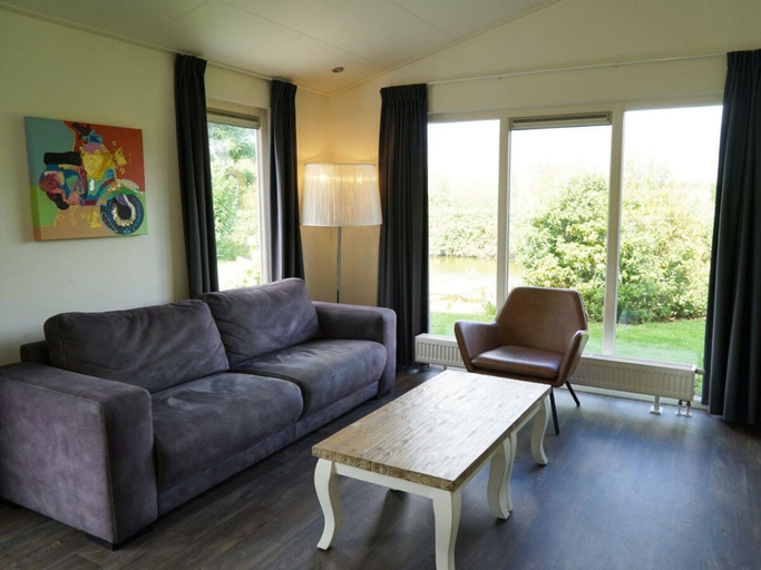 Living area 4, Holiday Home in Halfweg With Terrace, Haarlemmerliede c.a.