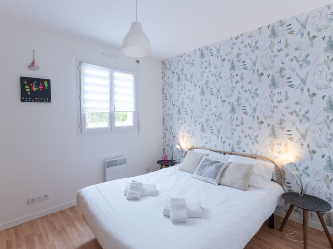 Room 4, Single-storey House by the Brittany Shore, Finistère