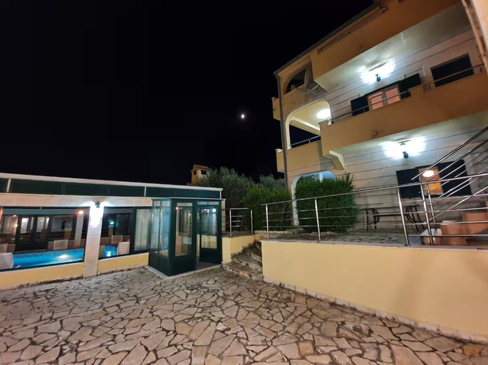 Building design 3, Villa Casa With Indoor Pool, Dugi Rat