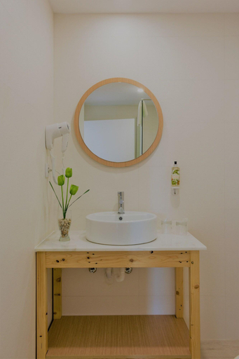 Bathroom 3, Ó poboa guesthouse, Póvoa de Varzim