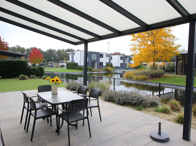 Outdoor dining 4, Holiday Home in Susteren With Terrace, Echt-Susteren