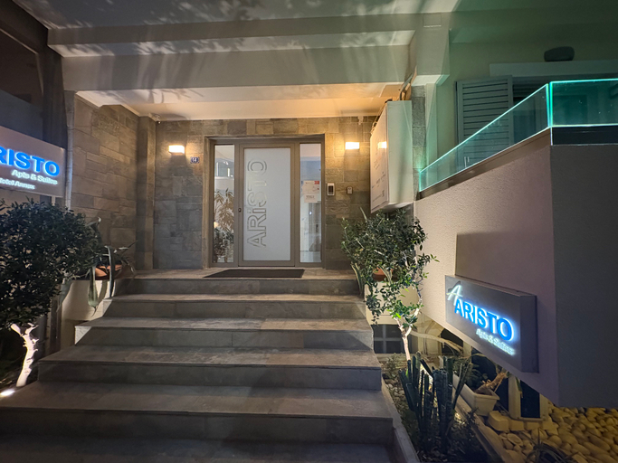 Exterior & Views 5, Aristo apts, Crete