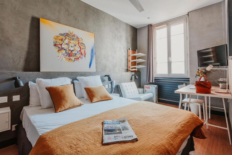Bedroom 2, Hotel Taggat, Rhône