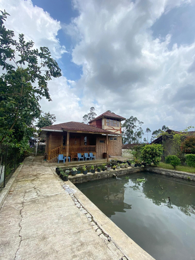 Pool 2, Cozzy Villa Family Pak Ed Pangalengan, Bandung