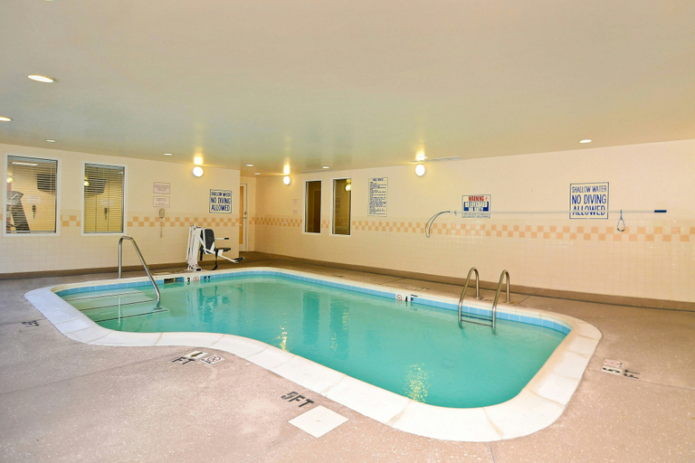 Sport & Beauty 5, Fairfield Inn by Marriott Boone, Watauga