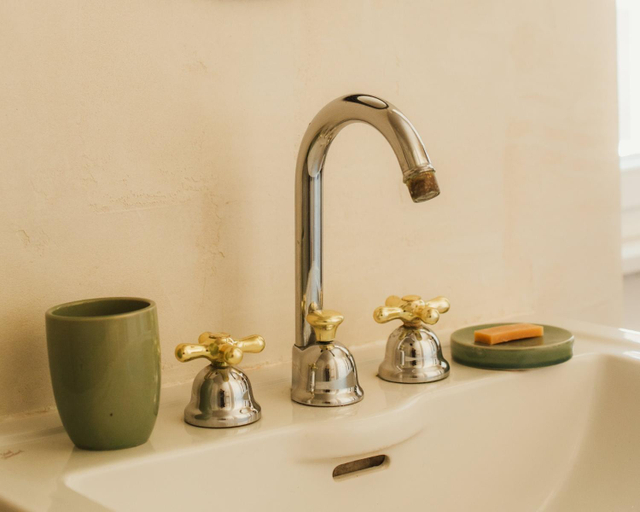 Bathroom 2, Maison d'hotes de charme avec piscine, La Lhuiseraie, Ain