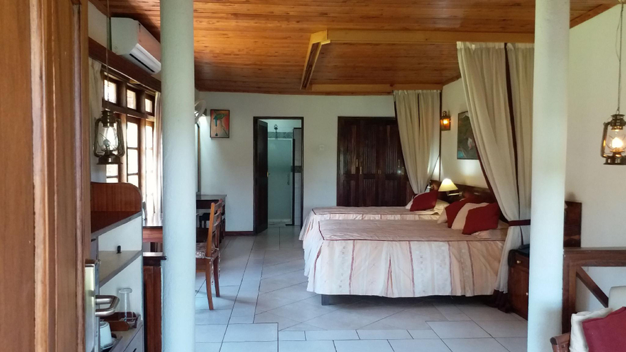 Bedroom 4, Jinja Nile Resort, Jinja