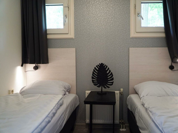 Room 4, Holiday Home in Susteren With Terrace, Echt-Susteren