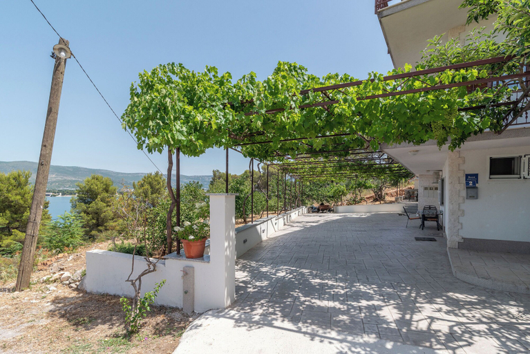 Others 3, Apartments Nedjeljko, Trogir