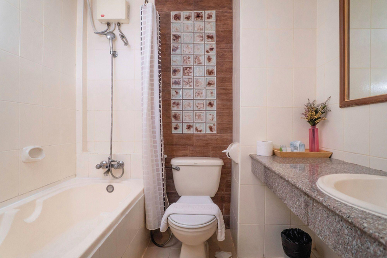 Bathroom 4, Murraya Residence, Lat Phrao
