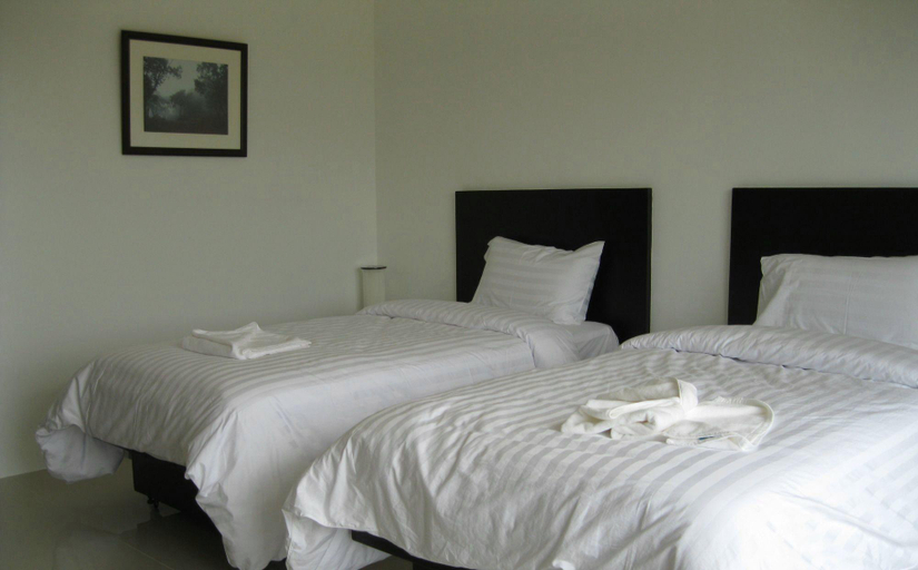 Bedroom 2, chawlada hotel, Muang Nakhon Si Thammarat