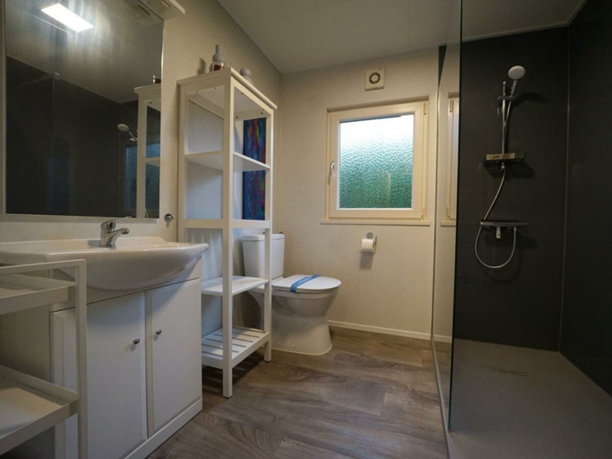 Bathroom, Holiday Home in Velsen-zuid With Terrace, Velsen