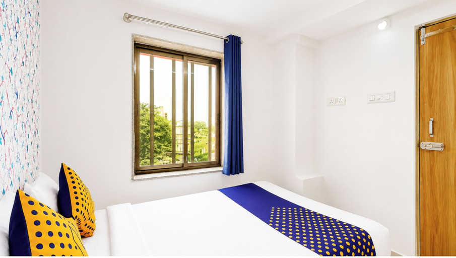 Room 4, Hotel The Saro-Var, Ahmadabad