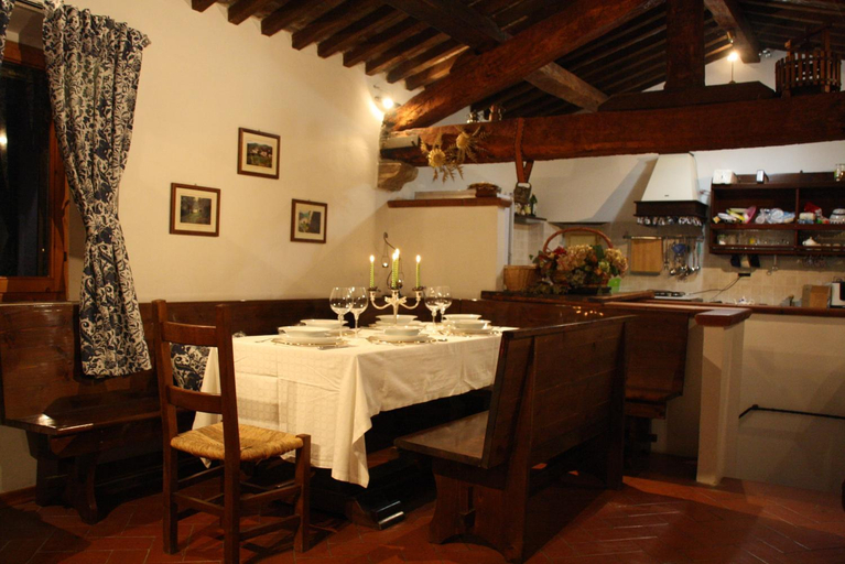 Facilities 4, villa la chiesetta - private pool and Jacuzzi - Borgo Canapegna, Ancona