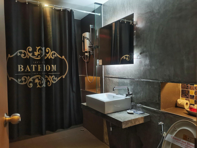 Bathroom 5, De Poem Loft Boutique Residence, Hat Yai
