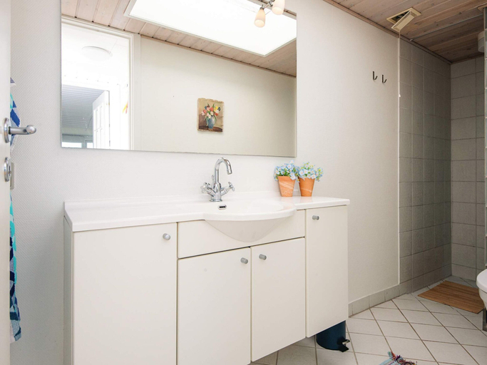 Bathroom, 5 Person Holiday Home in Juelsminde, Hedensted