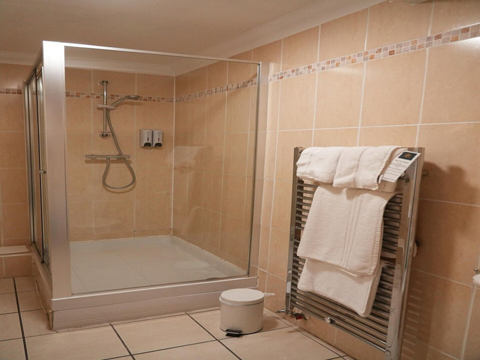 Bathroom 3, Double Room With Four Poster Bed, Derby