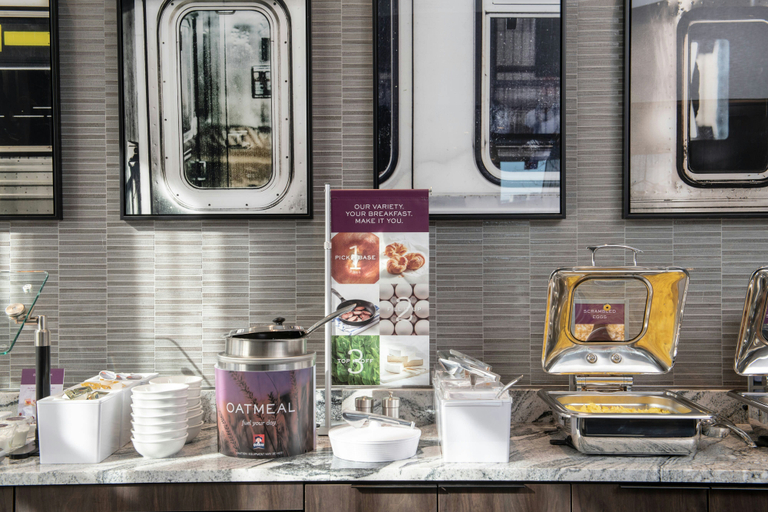 Food & Drinks 5, Residence Inn Boston Downtown South End, Boston
