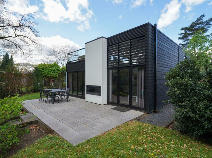 Outdoor dining 2, Holiday Home in Otterlo With Terrace, Ede