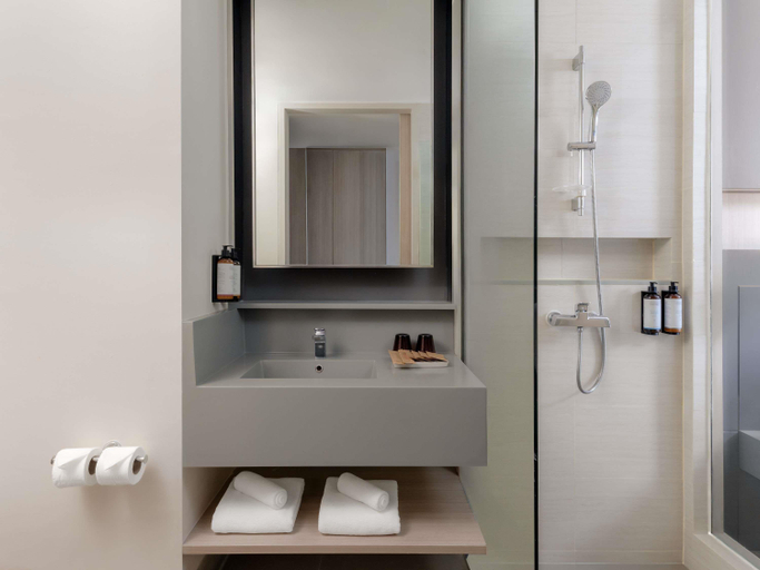 Bathroom 5, Mercure Bangkok Siam, Pathum Wan