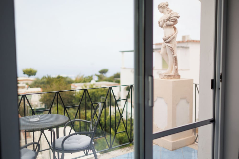 Others 5, Bussola Di Hermes Hotel, Napoli