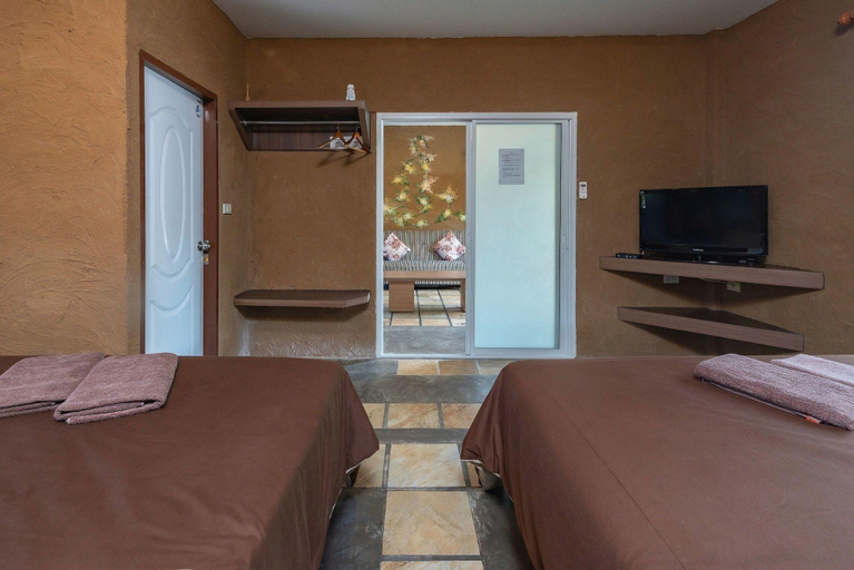 Bedroom 2, Muntra Garden Resort, Sattahip