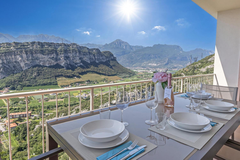 Others 5, Villa Panorama With Private Pool, Trento