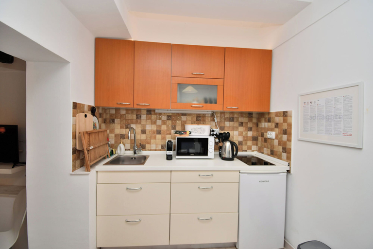 Private kitchen 5, Apartment Bela, Matulji