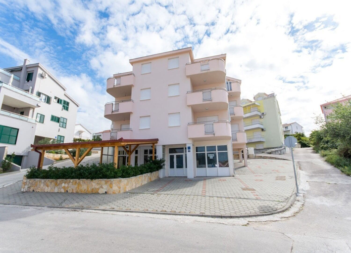 Exterior 2, Apartment Slavica, Okrug