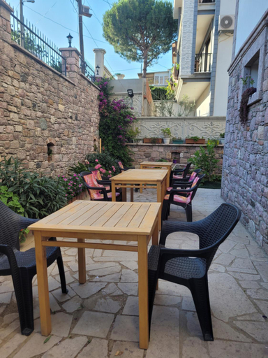 Others 5, Ayvalık Akan Pansiyon, Ayvalık