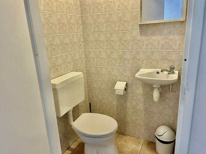 Bathroom 5, Holiday Home in Medemblik With Terrace, Medemblik