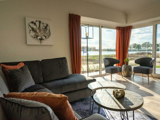 Living area 2, Velthorst Waterfront 6, Cuijk