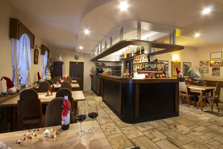 Food & Drinks 4, Penzion Safran Stratena, Rožnava