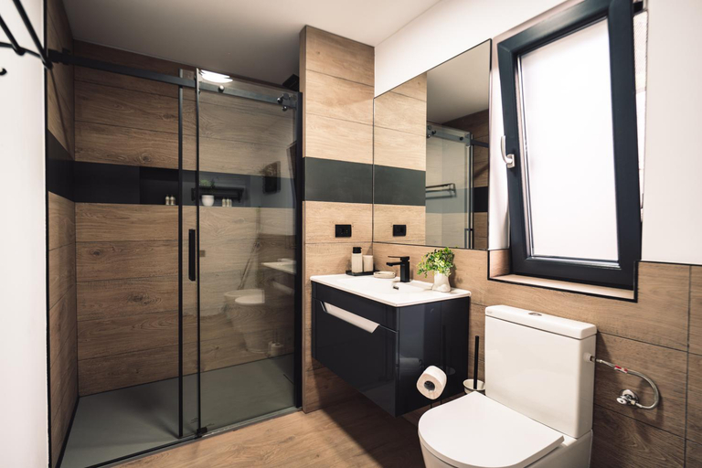 Bathroom, Panoramic Residence, Borsa