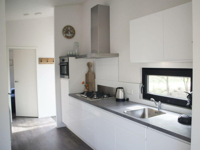 Private kitchen, Pavilion Hottub 4, Ede
