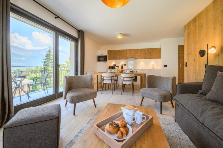 Room 5, TSV Les Sources de Canop e 2p4p, Haute-Savoie