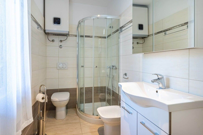Others 2, Apartment Mici 2, Cres