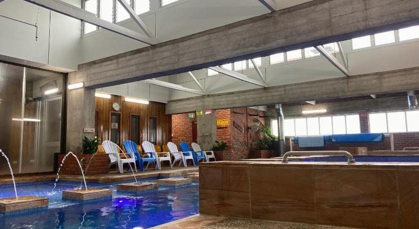 Sport & Beauty 2, Sovereign Park Motor Inn, Ballarat - Central