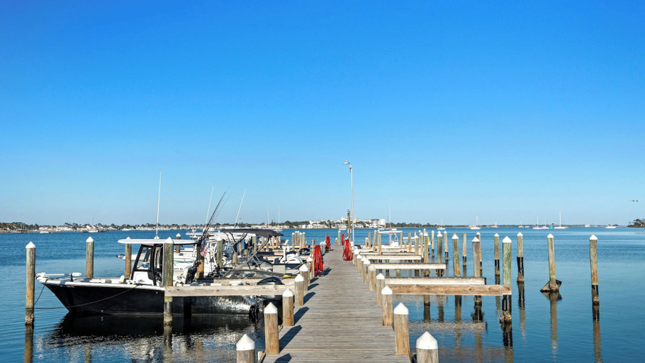 Interior 4, Sunset Beach by Avantstay Golf Cart + Beach Access + Pools St. Andrews, Bay