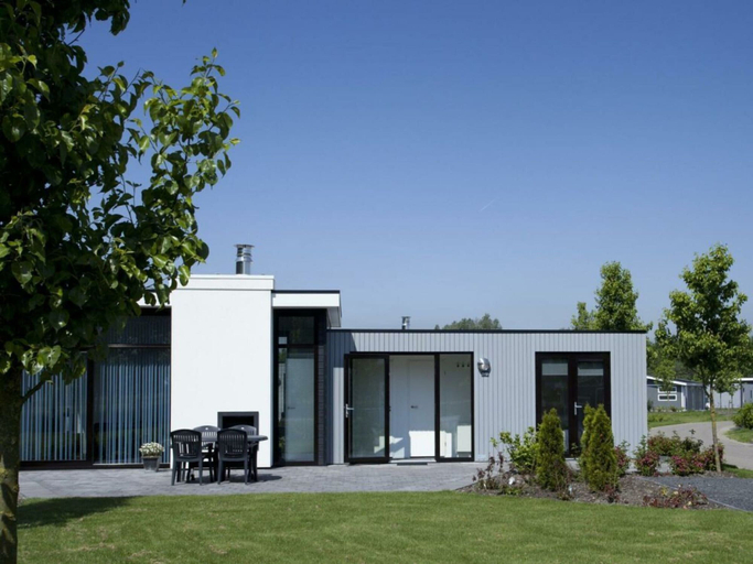 Exterior 4, Cube Exclusive 4, Velsen